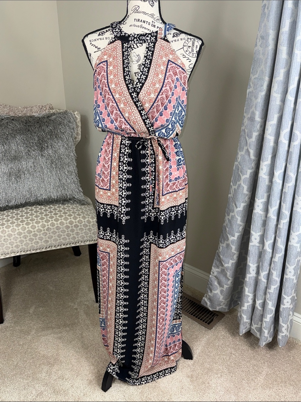 Sleeveless Printed Maxi Dress in Navy and Pink